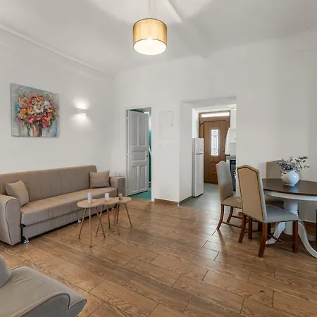 Chora Sea Nest, 2-bdr Flat In דירה